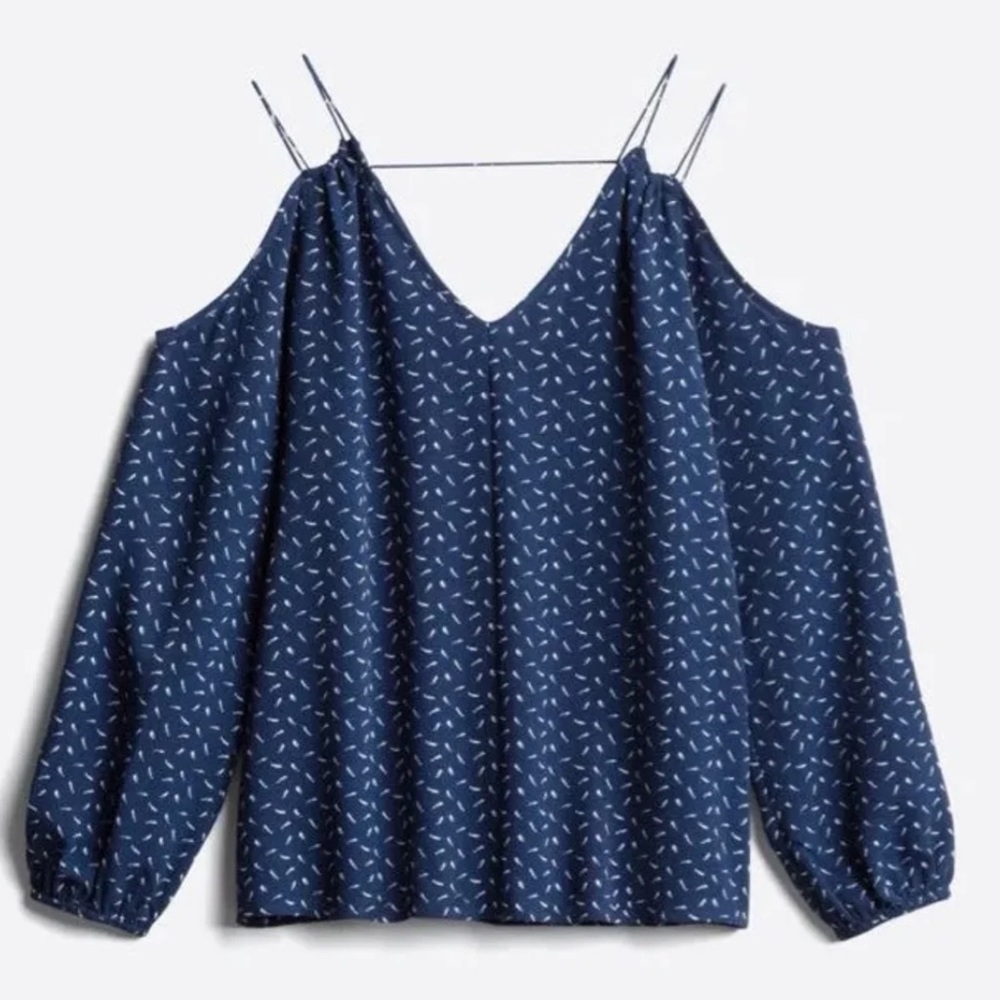 Cold shoulder top